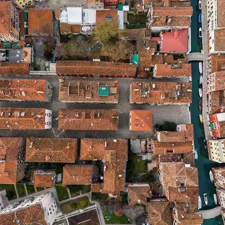 Tiepolo In The Biennale District R&r Venecia