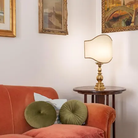 Tiepolo In The Biennale District R&r Venecia